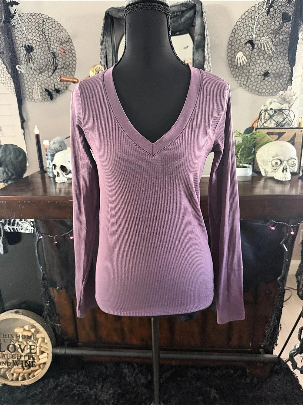 Athleta Renew Seamless 28V-Neck Long Sleeve Ribbed V-Neck Long Sleeve